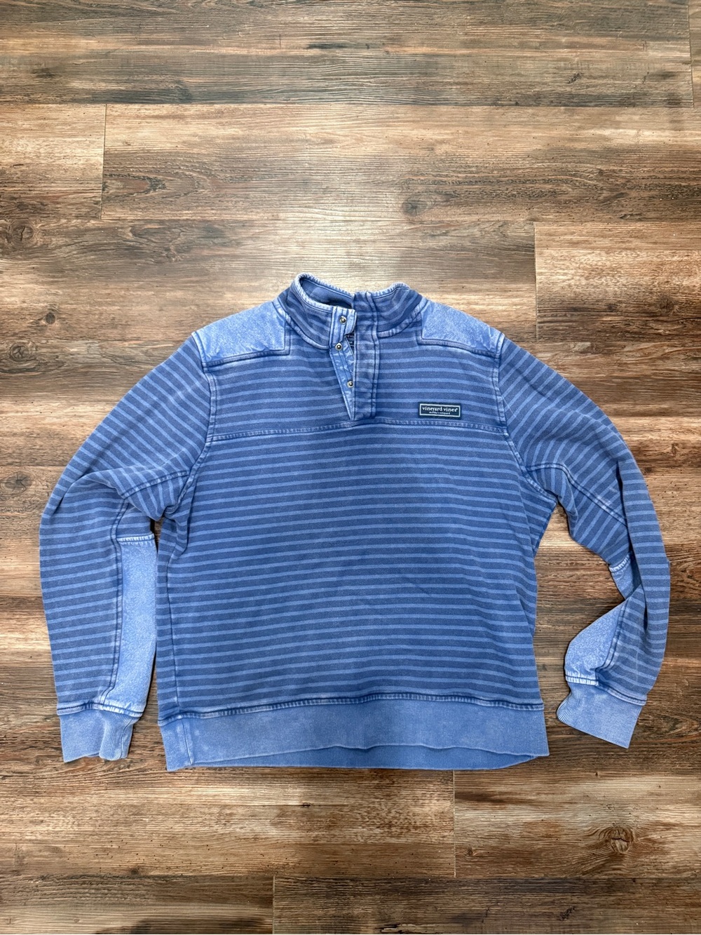 Vineyard Vines Blue Striped Polo Crewneck Distressing Worn Design